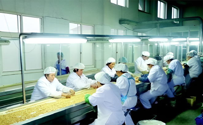 Proces produkcyjny Peanut, Macadamia & Suszone owoce